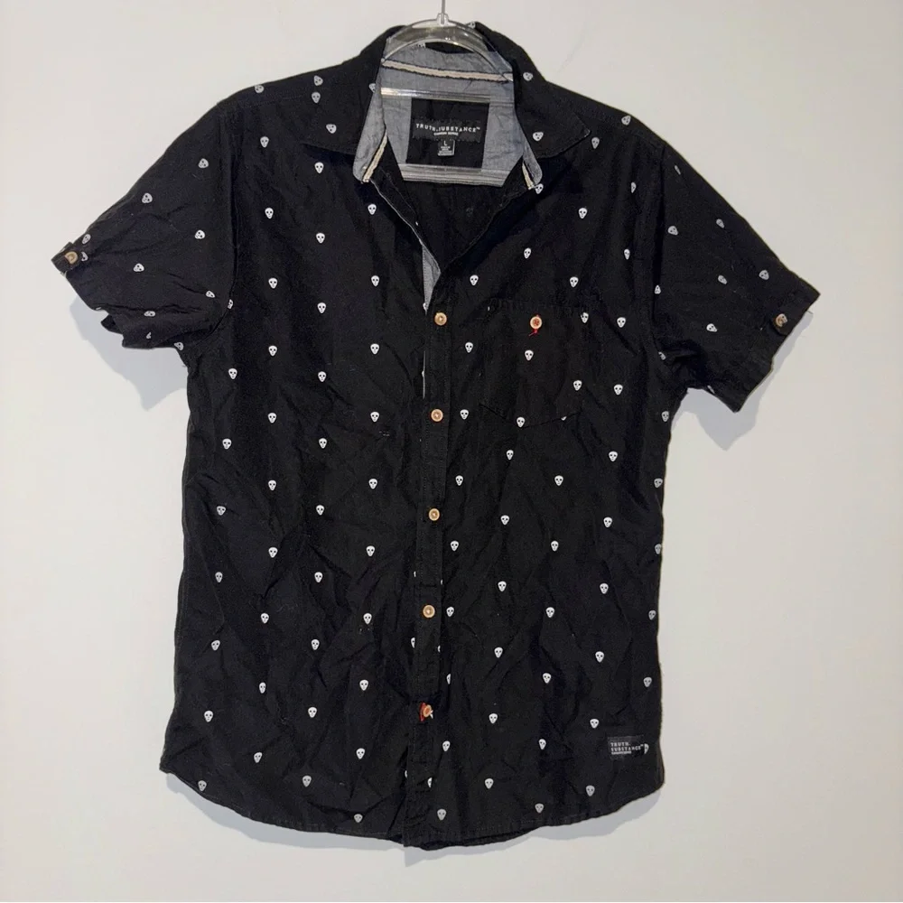 Truth Substance Common Sense Skull Print Slim Fit Short Sleeve Shirt Black Large